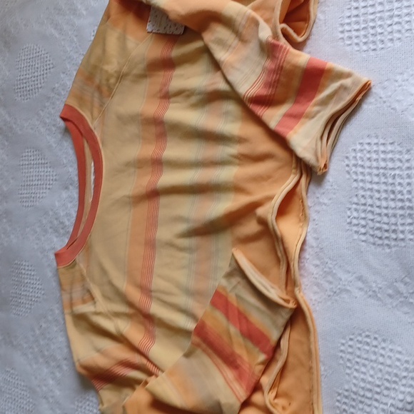 We The Free (Free People) Top NWT Med Oversized - Picture 3 of 9